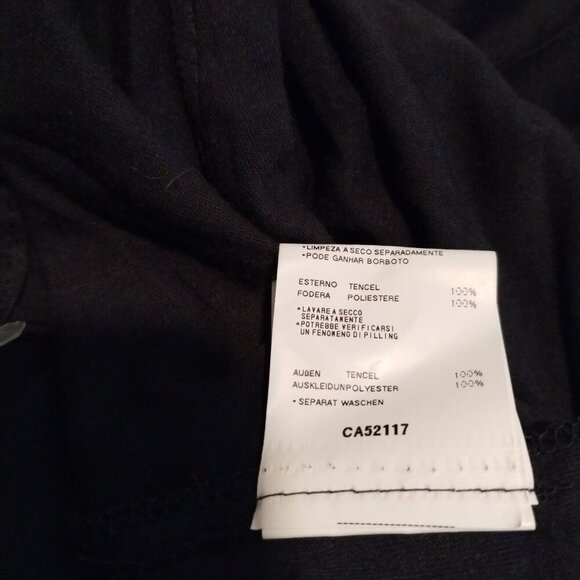 Kai-aakmann Neiman‎ Marcus Women's Black Sleeveless Button Front Vest Size S - Picture 6 of 6